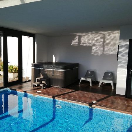 巴尔罗马内斯Casa Ceca De La Playa Y Barcelona, Con Piscina Climatizada Y Jacuzzi别墅 外观 照片